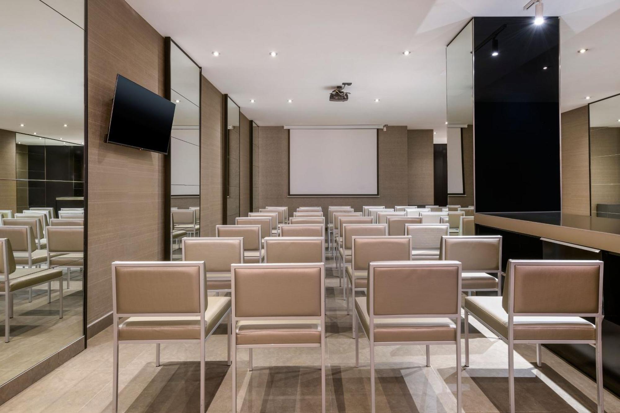 Ac Hotel Ciutat De Palma By Marriott Dış mekan fotoğraf