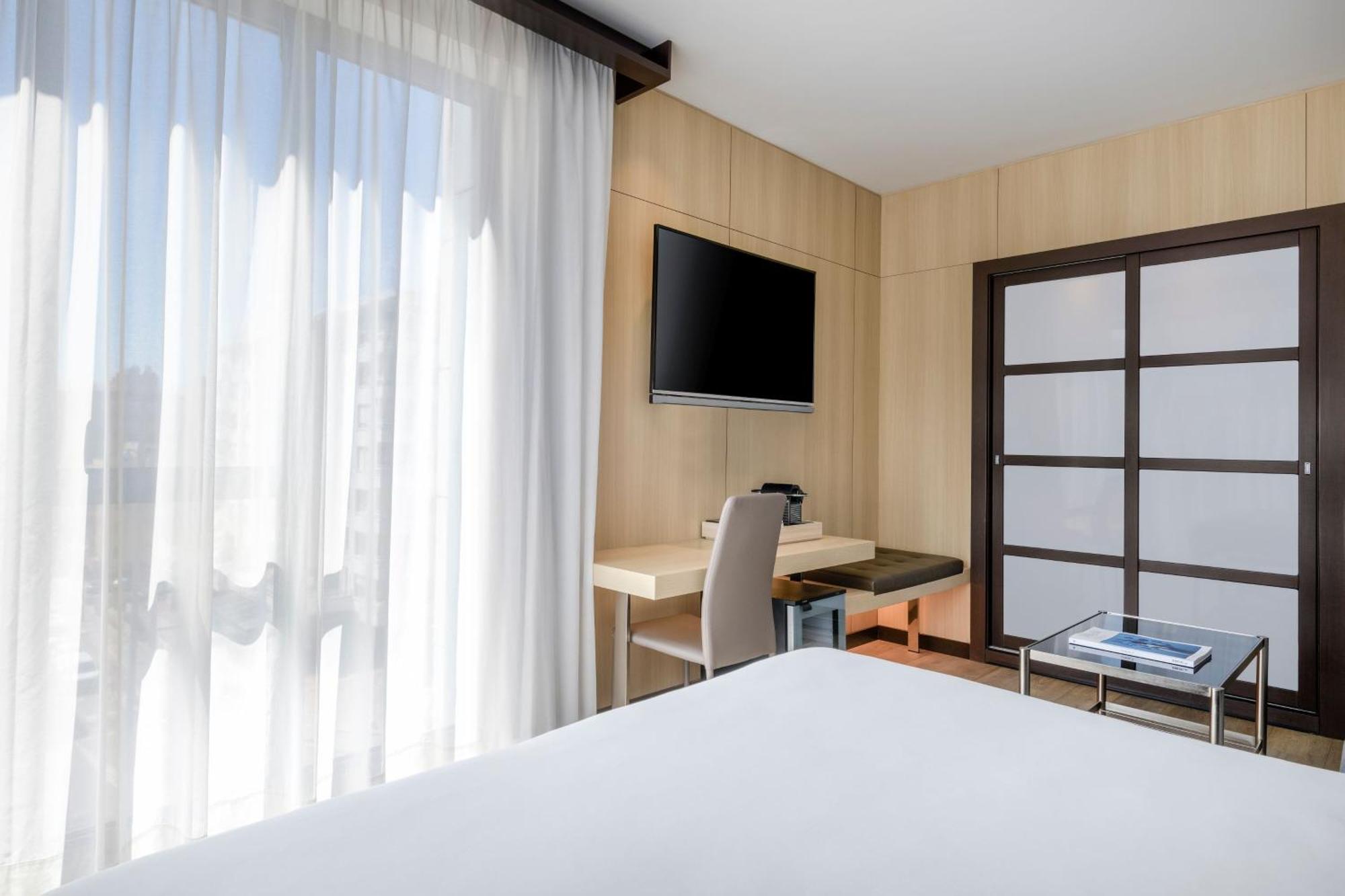 Ac Hotel Ciutat De Palma By Marriott Dış mekan fotoğraf
